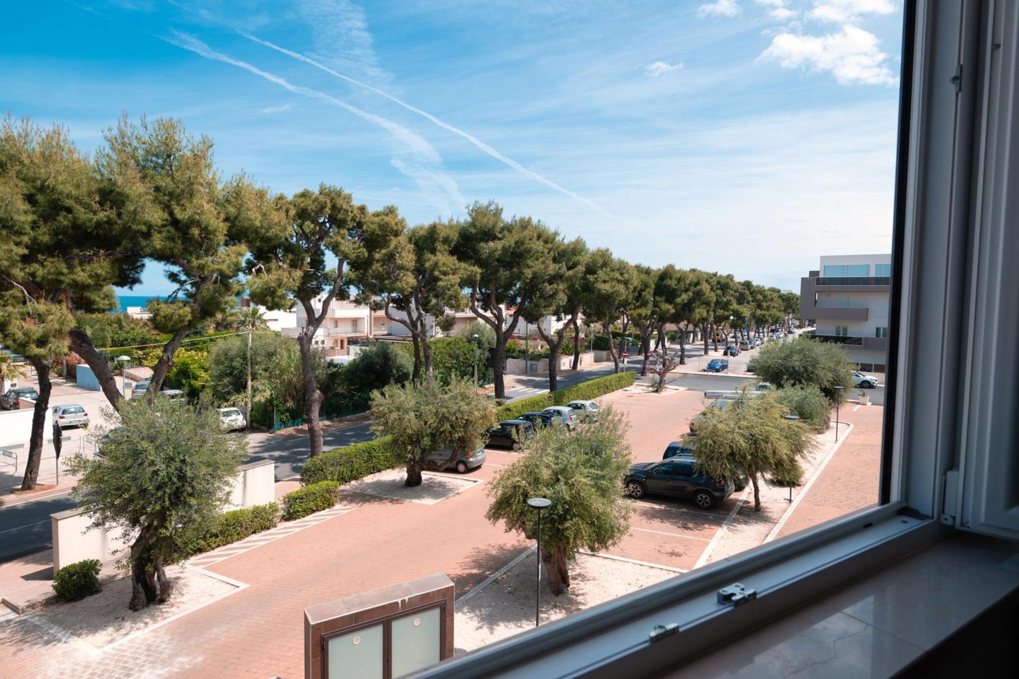 Monopoli Favolosa - Spacious 100Mq Apt. W/ Parking Exterior photo