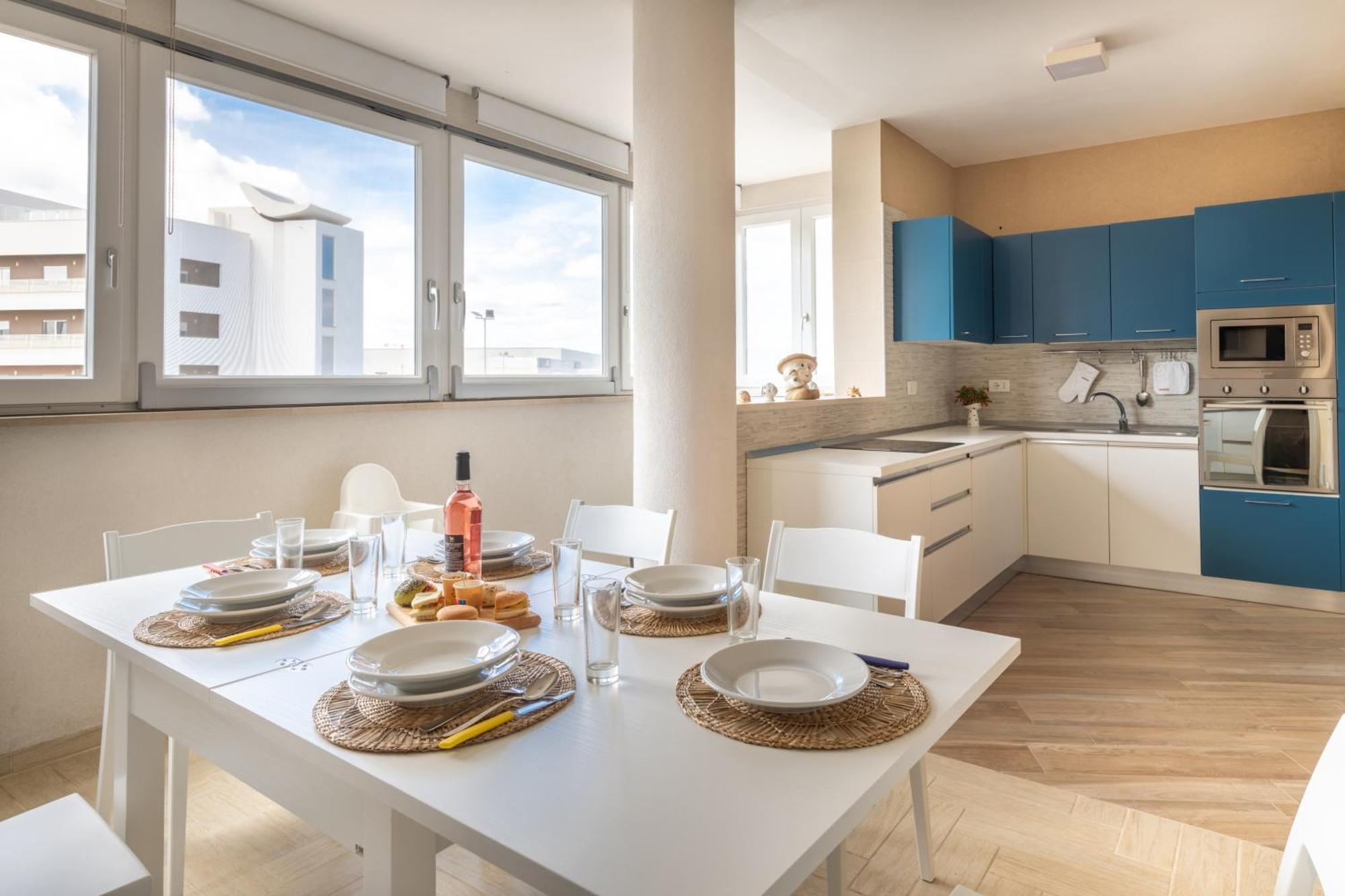 Monopoli Favolosa - Spacious 100Mq Apt. W/ Parking Exterior photo