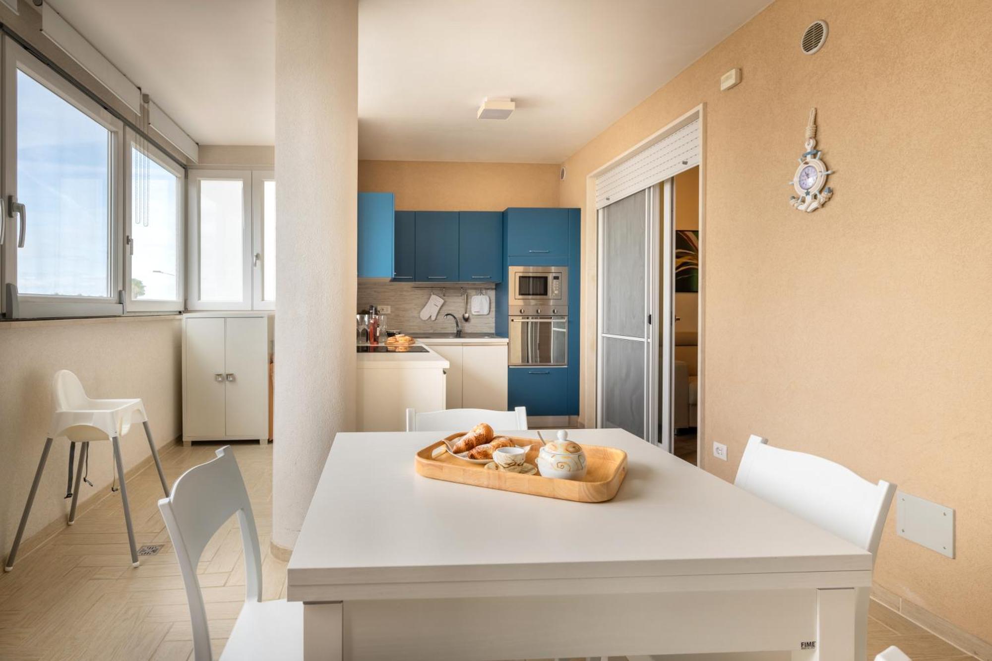 Monopoli Favolosa - Spacious 100Mq Apt. W/ Parking Exterior photo